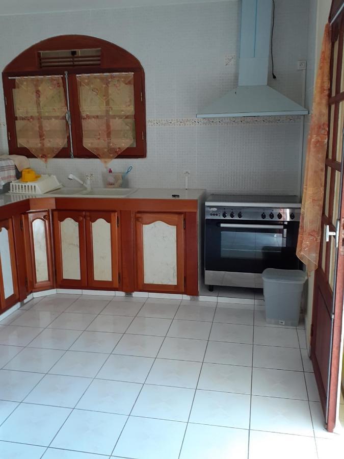 Colibri Des Iles Apartment แซนต์-อาน ภายนอก รูปภาพ
